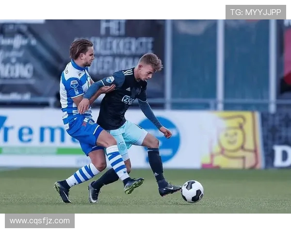 法甲主流战术体系分析与球队风格对比 法甲主流战术体系分析与球队风格对比